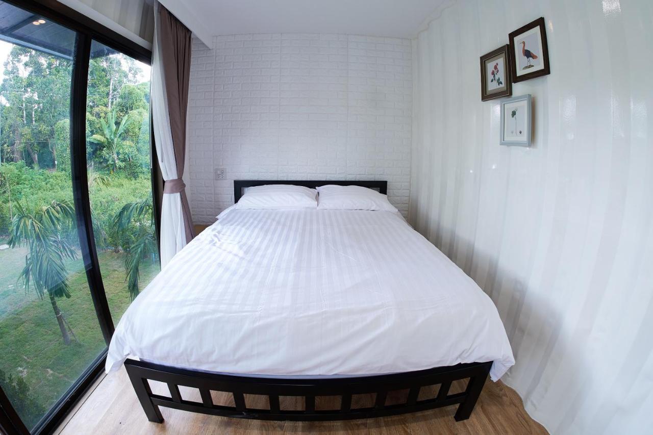 Hiddenbox Hotel Nakhon Nayok Ngoại thất bức ảnh