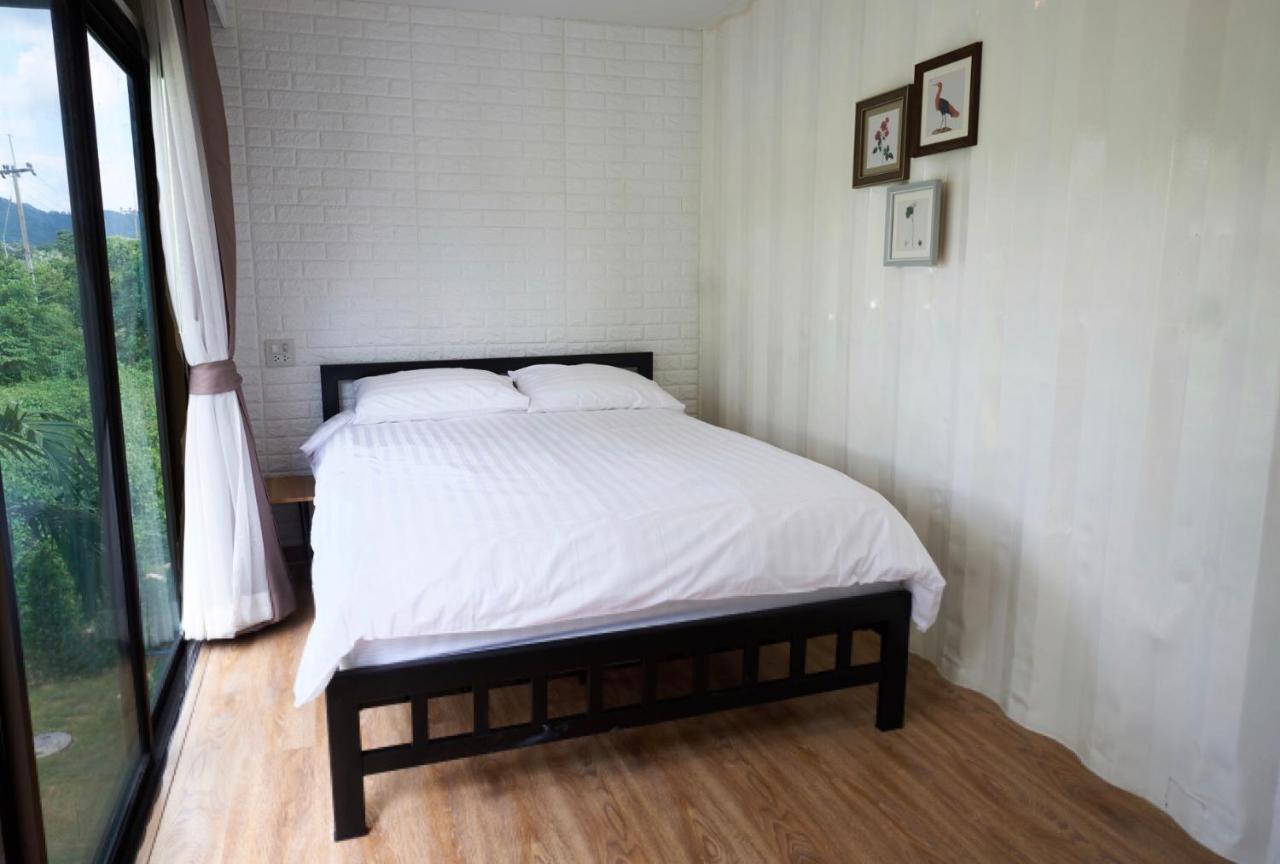 Hiddenbox Hotel Nakhon Nayok Ngoại thất bức ảnh
